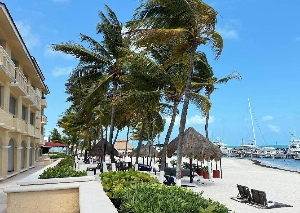 All Ritmo Cancun Resort & Water Park