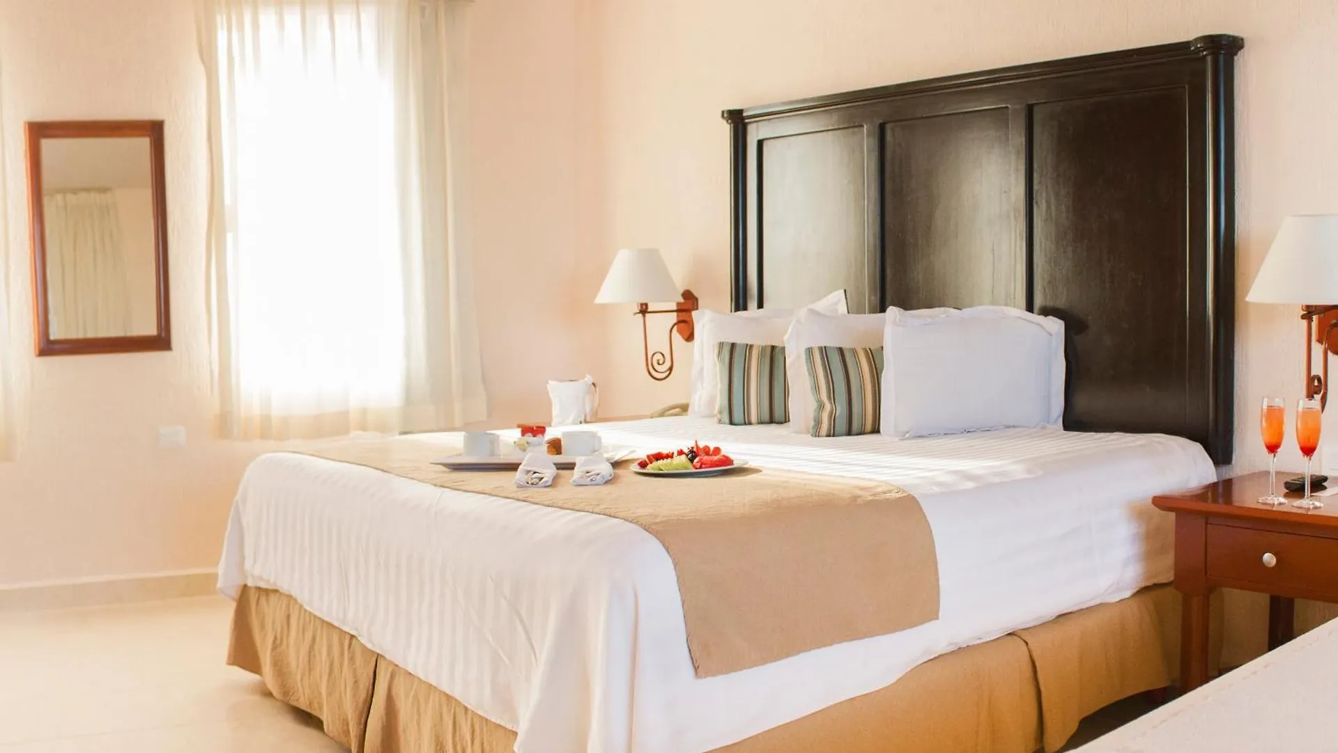 All Ritmo Cancun Resort & Water Park