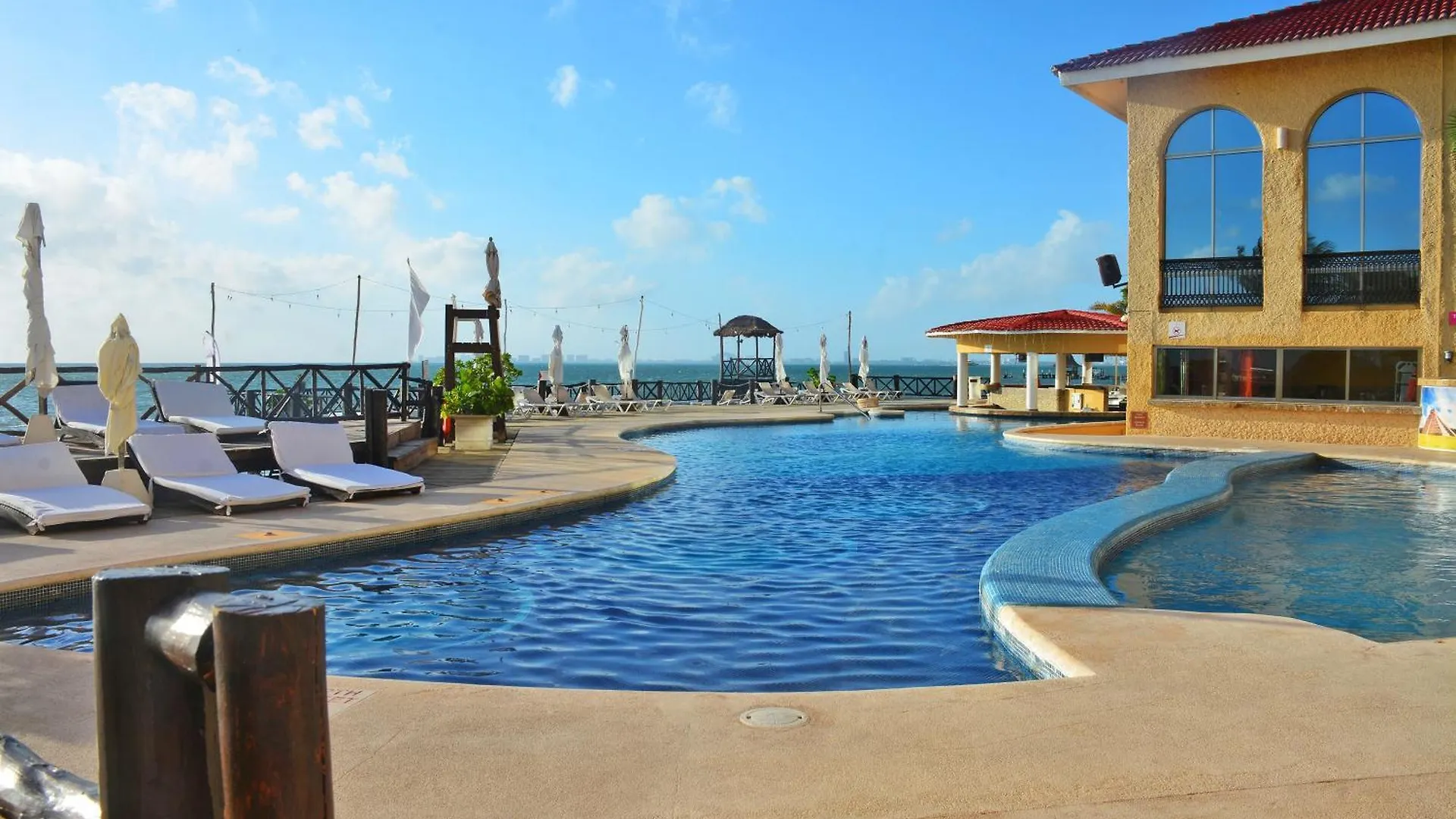 All Ritmo Cancun Resort & Water Park 4*,